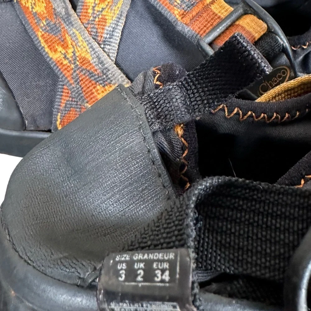 CHACO Adjustable Strappy Nylon Water Shoes